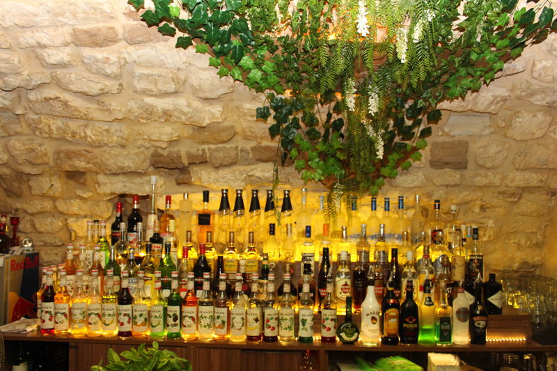 Fertil Pub on Saturday Night